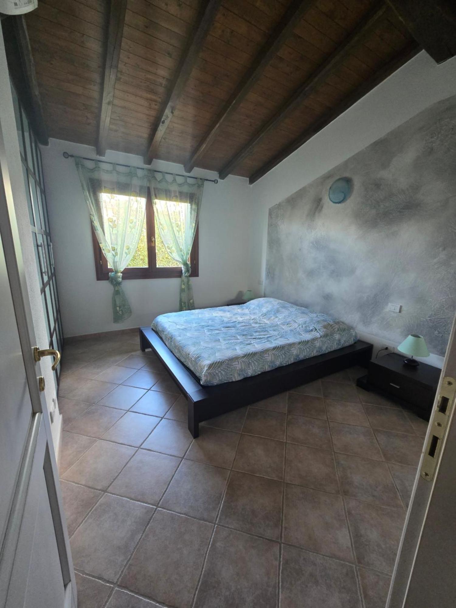 Trilocale Climatizzato L'Oleandro Tanaunella Exterior foto